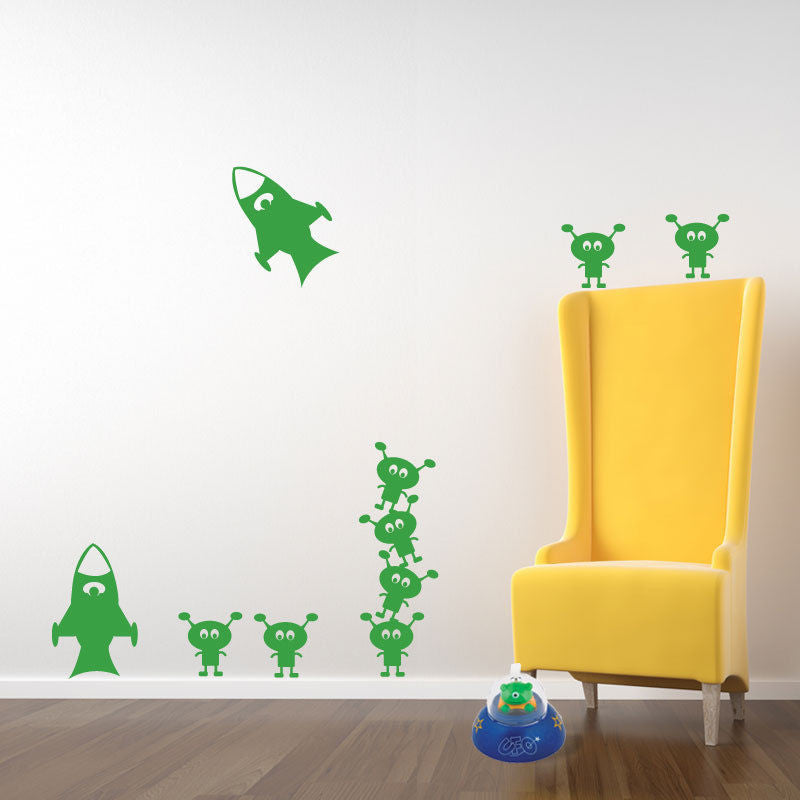 Rockets and Aliens Wall Stickers A31